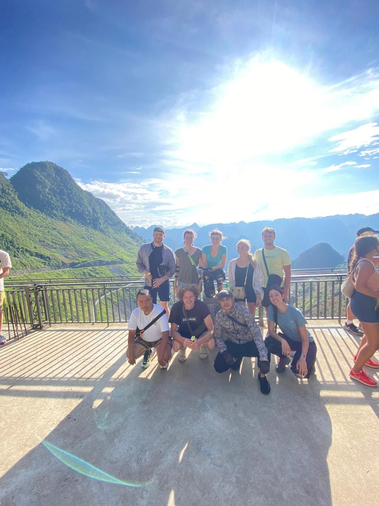 Ha Giang Safari Hostel & Motorbikes Bagian luar foto